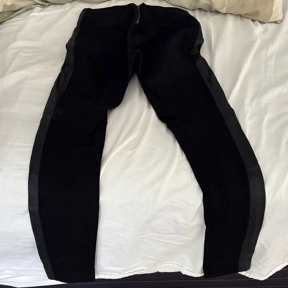 J. Crew Classic Black Pixie Pants with Vegan leather sides sz 00